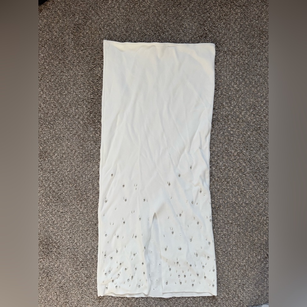 White beaded knit skirt